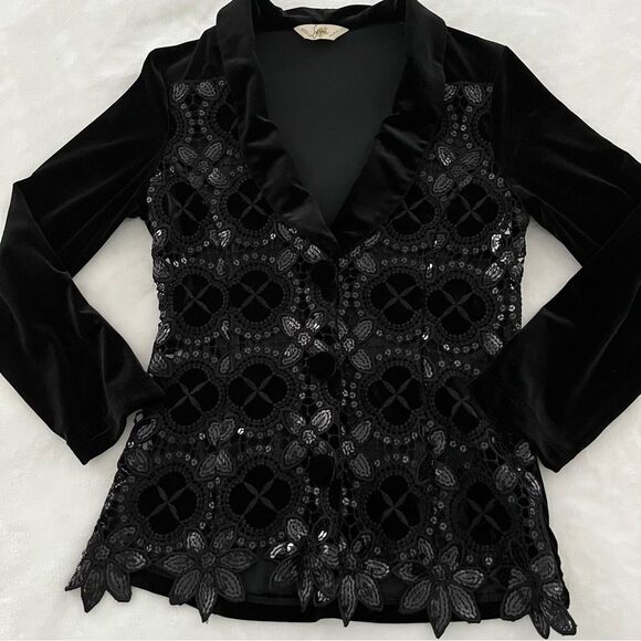 RARE VINTAGE Sagaie Paris Black Velvet Crochet Lace Sequin Blazer, Size 2 - Picture 9 of 15